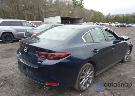 2021 Mazda Mazda3 Preferred из США, поврежденный, VIN 3MZBPBCM2MM207942